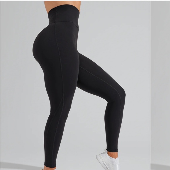 Legacy Legging - Picture 4 of 4